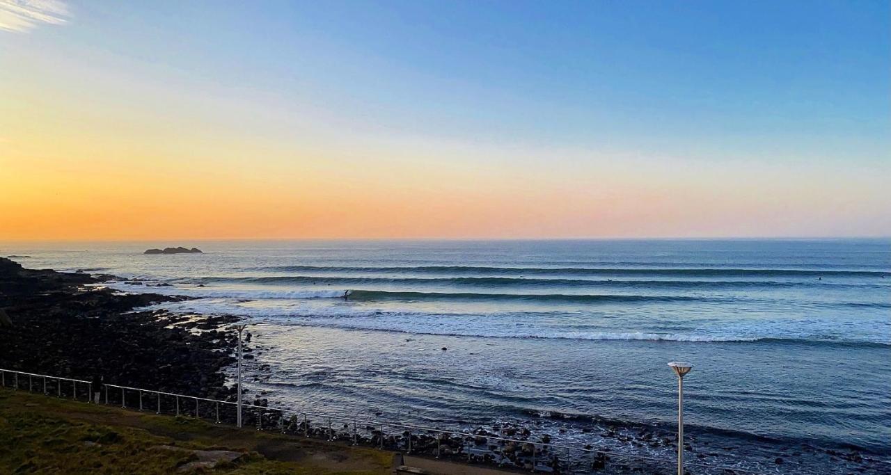 Sound Of The Sea - Penthouse In Portrush Appartement Buitenkant foto