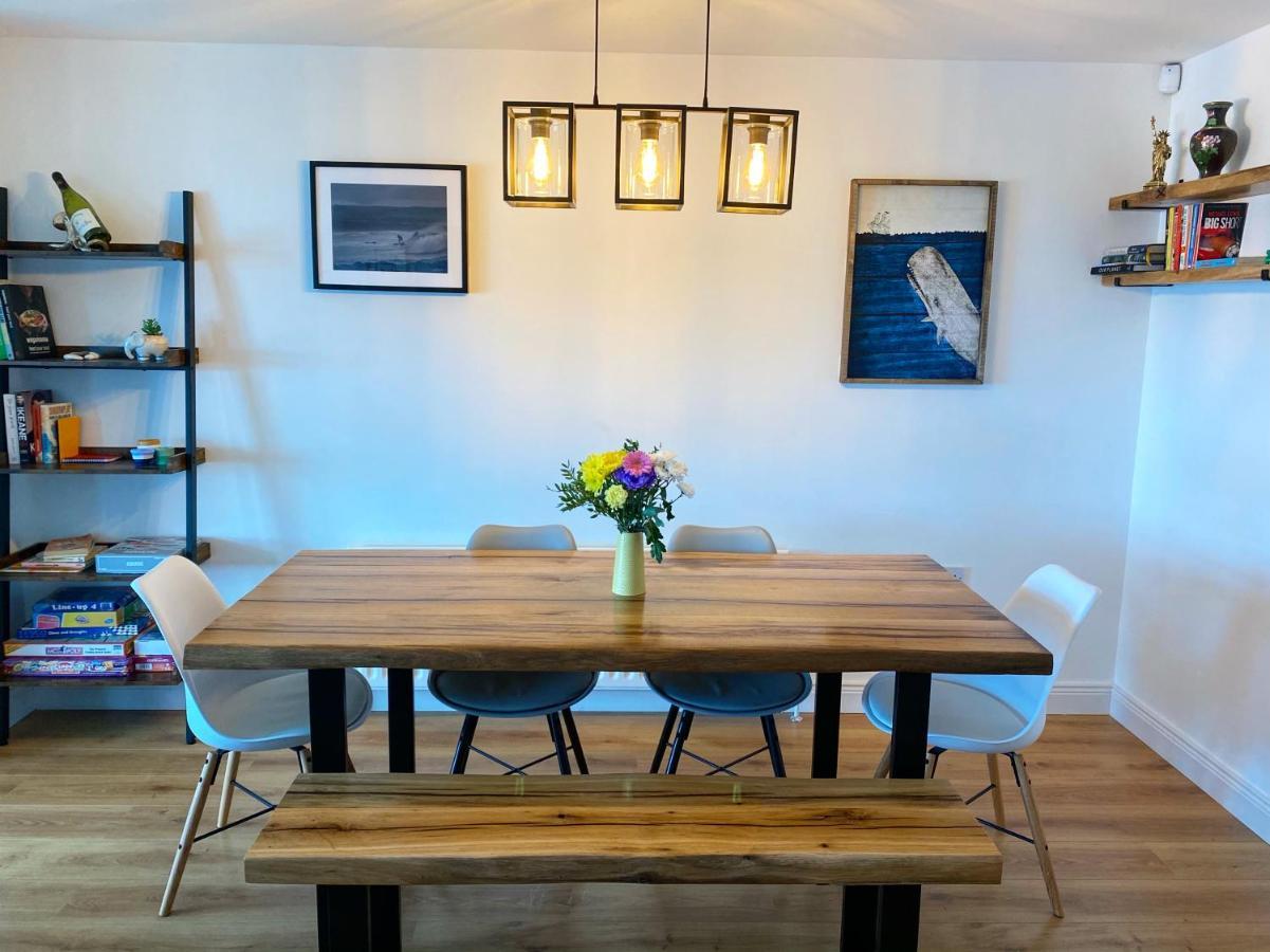 Sound Of The Sea - Penthouse In Portrush Appartement Buitenkant foto