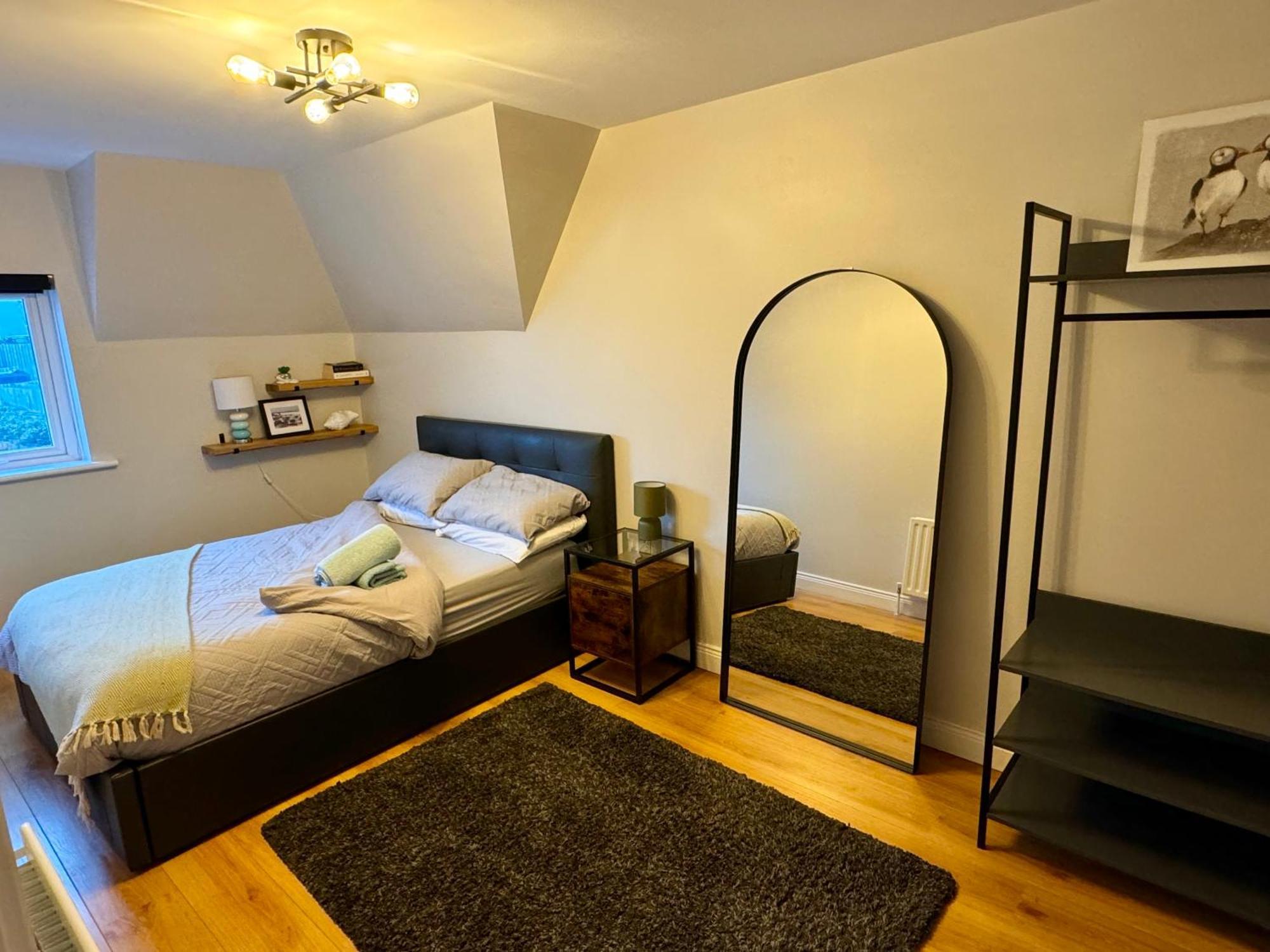 Sound Of The Sea - Penthouse In Portrush Appartement Buitenkant foto